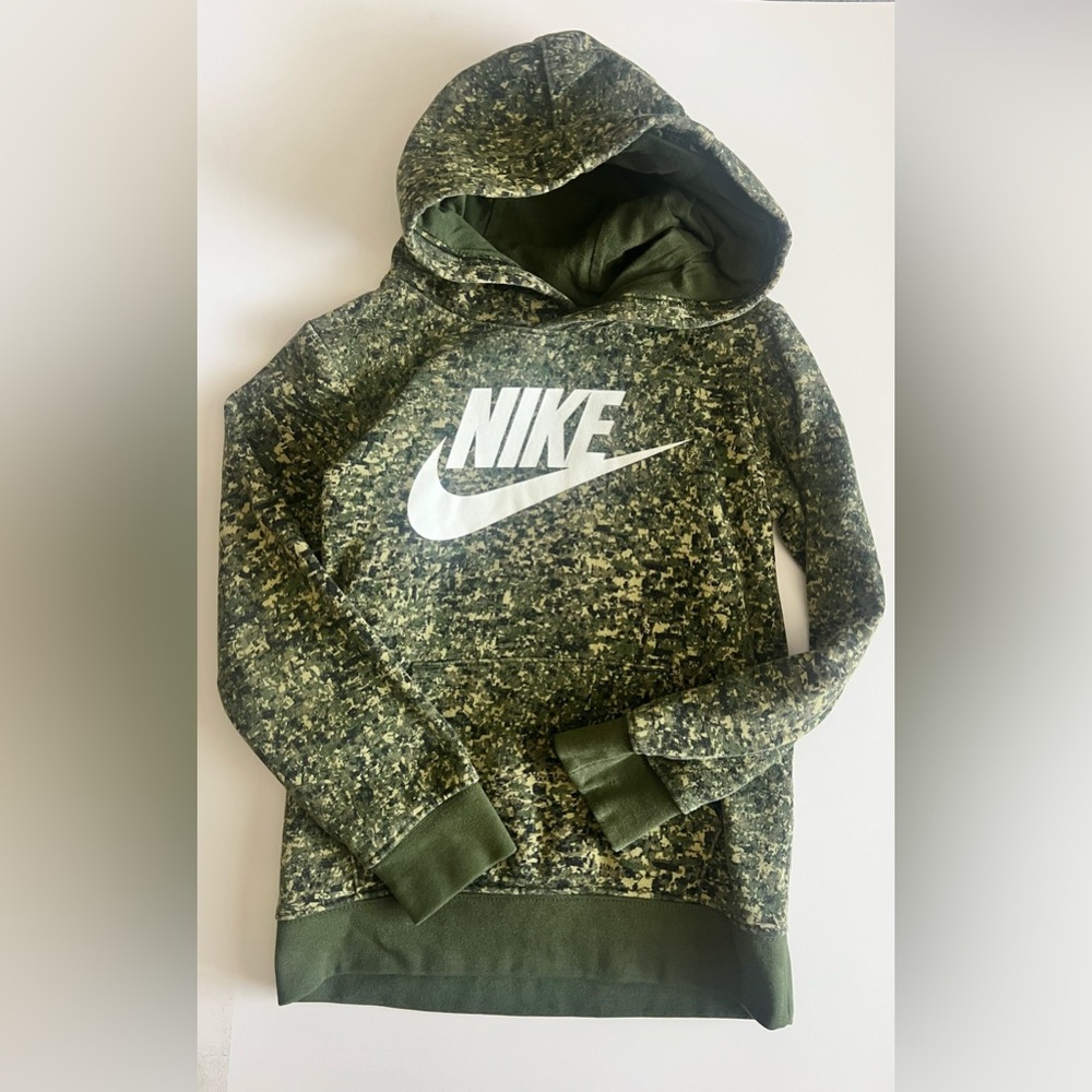 Nike Olive Camo Pullover
